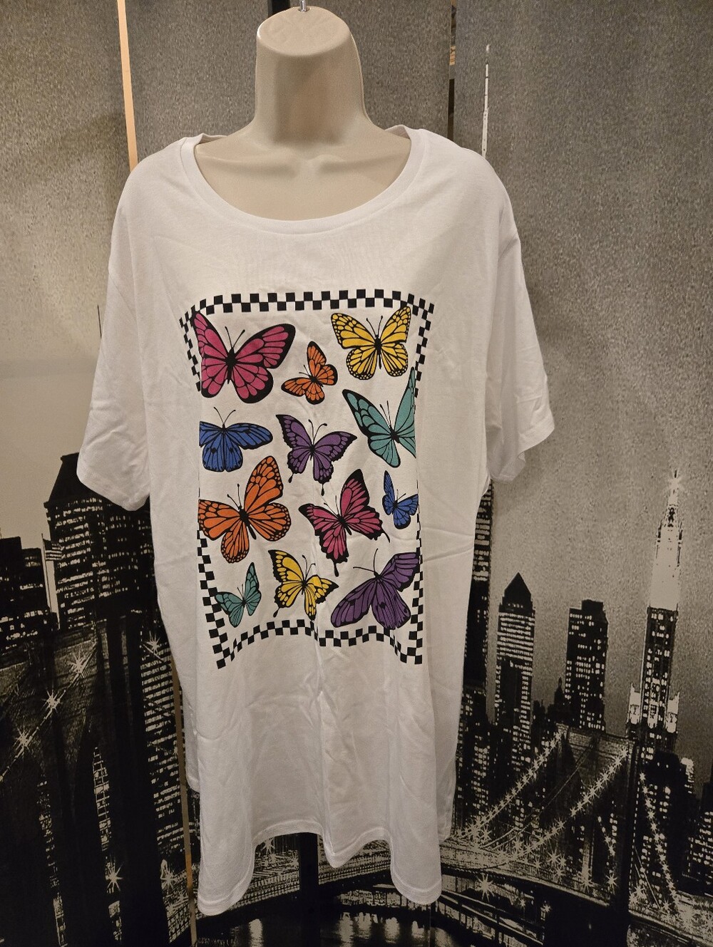 Instant Message New Size 3X Short Sleeve Butterfly Tee
